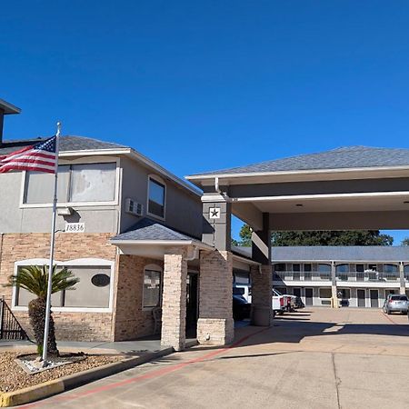 Super 8 By Wyndham Houston/Willowbrook Hwy 249 Exterior photo